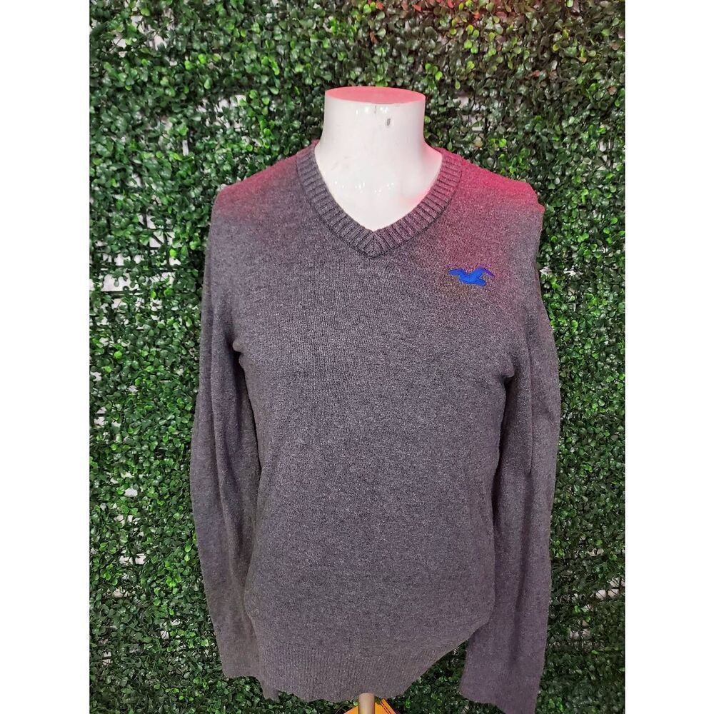 Hollister Co. Sweater - Picture 7 of 7